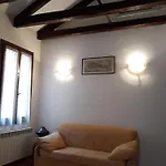 San Barnaba Artist's District House Ferienhaus Venedig