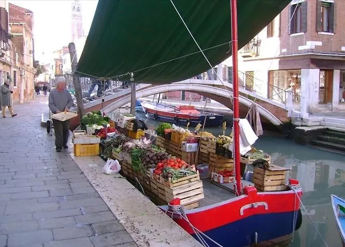 San Barnaba Artist's District House